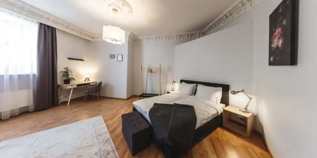 Family Four Bedroom Apartment Summer Only 1