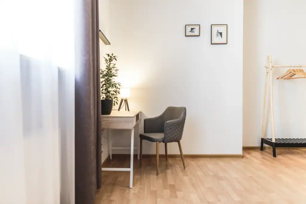 Family Four Bedroom Apartment Summer Only 4