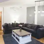 Large Three Bedroom Apartment Summer Only 7