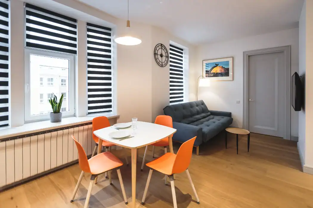 One Bedroom Apartment with Elevator 19