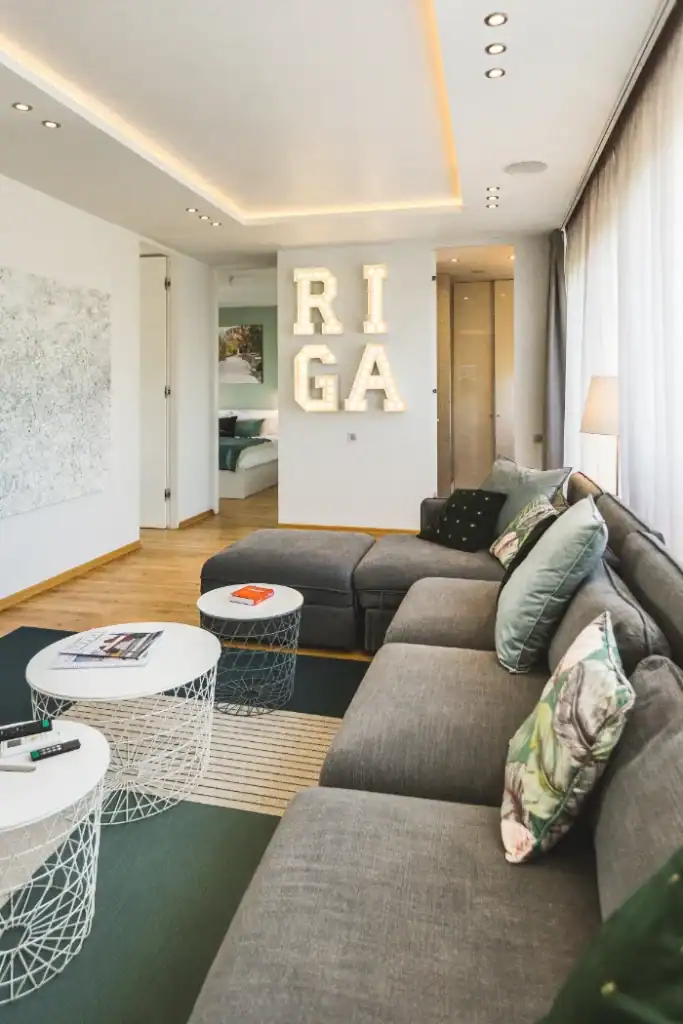 Two Bedroom Apartment with Terraces in Riga 4