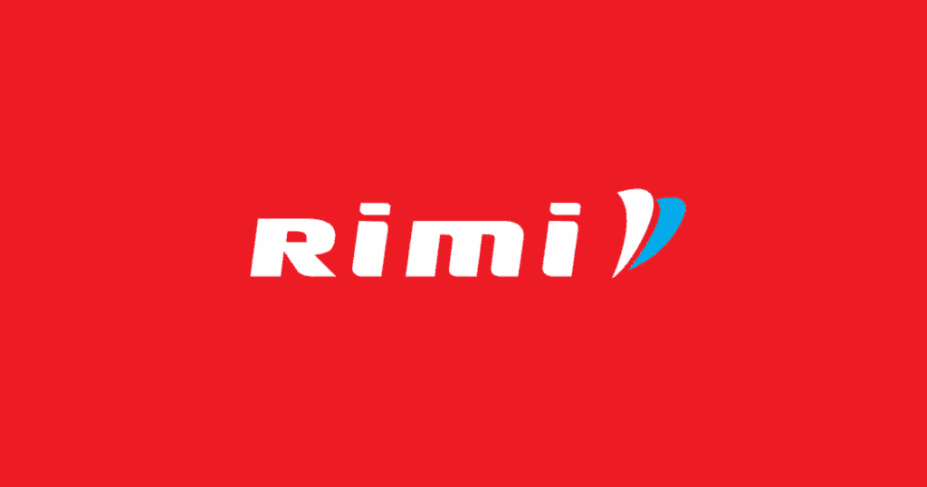 Rimi logo uz sarkanā fona, iepirkšanās veikalā Riga.